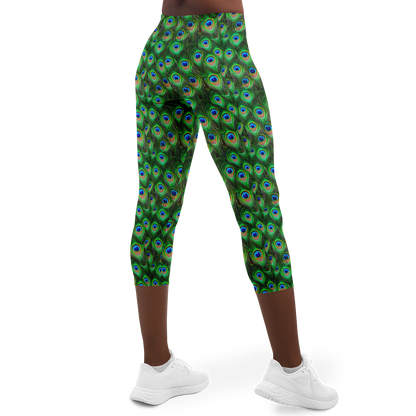 Wild Things - Peacock - Women's Capri Leggings