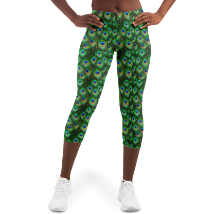 Wild Things - Peacock - Women's Capri Leggings